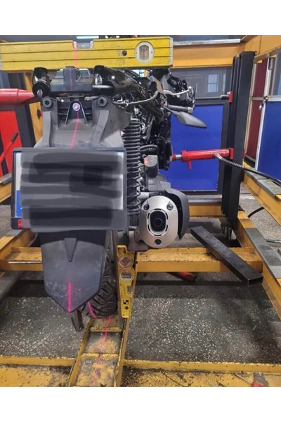 Honda PCX 125 Şase Düzeltme